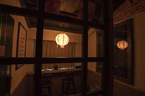 Qu Hi Home Stay