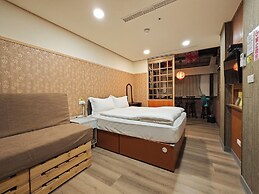 Qu Hi Home Stay
