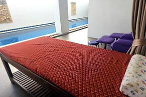 One World One Home Naiharn Hotel