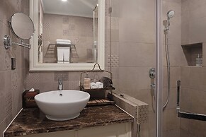 Anik Palace Hotel