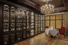 Anik Palace Hotel