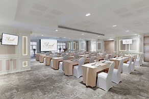 Anik Palace Hotel