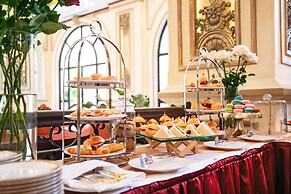 Anik Palace Hotel