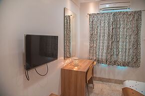 Park Avenue Suites