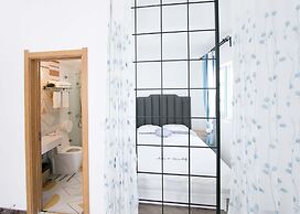 Oasis Boutique House