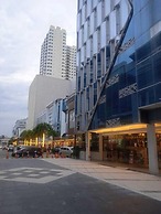 deSatu Hotel
