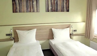 Motel Monteur
