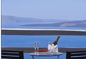 Mr and Mrs White Oia – Santorini