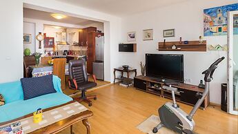 Apartment Goran