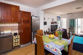 Apartment Goran