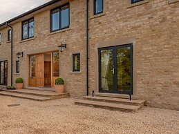 Woodchester Valley House