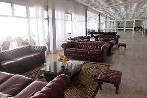 Fajara Resort