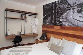 Lima 18 Boutique