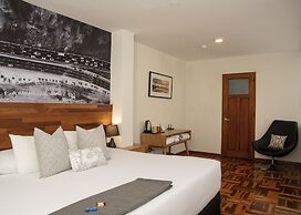 Lima 18 Boutique