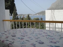 Tatsis Apartments