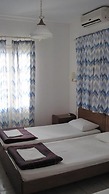Tatsis Apartments