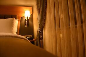 Ak Life Hotel