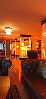 Ak Life Hotel