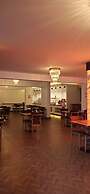 Ak Life Hotel