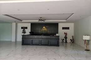 Yamin Seaview Hotel