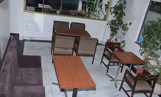 Hotel Ankur Palace