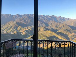 Muong Hoa View Hotel
