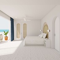 Perla La Paz, Tapestry Collection by Hilton