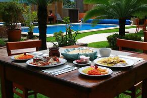 Hotel Concierge Flor y Canto