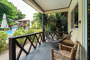 The Sharks Tail Dive Resort
