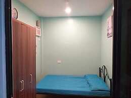 Azulea Lodging House Oslob