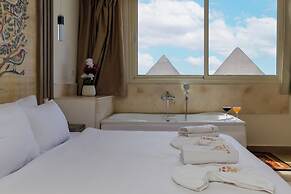 Sun Pyramids View Inn