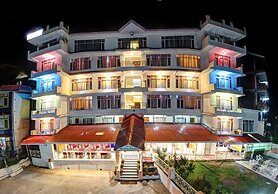 Hotel Monarch Residency Manali