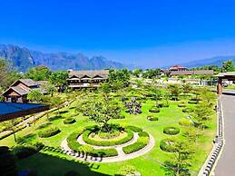 Lisha Grand Hotel