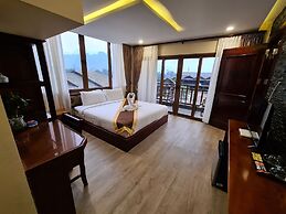 Lisha Grand Hotel