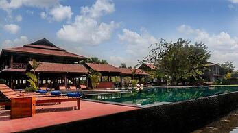 Lisha Grand Hotel