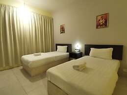 OYO 89619 De Choice Hotel