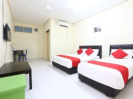 Hotel O Pelangi Marang