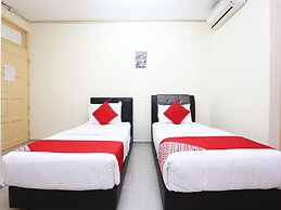 Hotel O Pelangi Marang