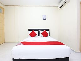 Hotel O Pelangi Marang