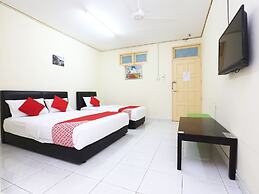 Hotel O Pelangi Marang