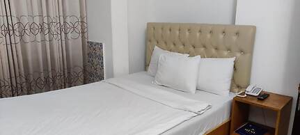 Hotel Blue Castle