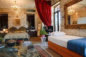 Antique Luxury Suite 75sq.m.