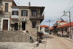 Antique Luxury Suite 75sq.m.