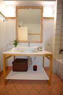 New Superb & Luminous 2 Bedroom Apartment