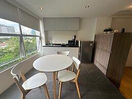 International Service Apartments