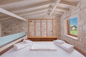 Mint Retreat Suites