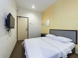 Raintree Hotel