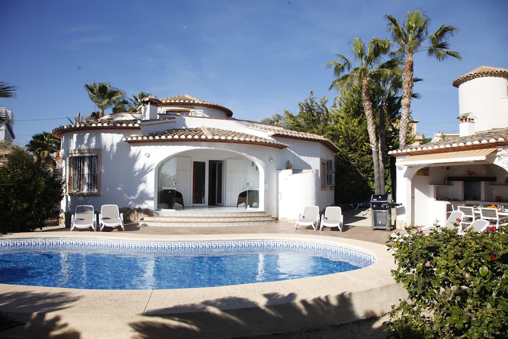 New 2019 Villa Oasis