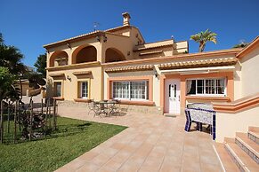 Luxury Villa Surrounded by Vineyards - 7bd Great for Big Groups W/priv