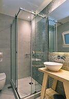 Olympic Spirit Apt in N. Kosmos